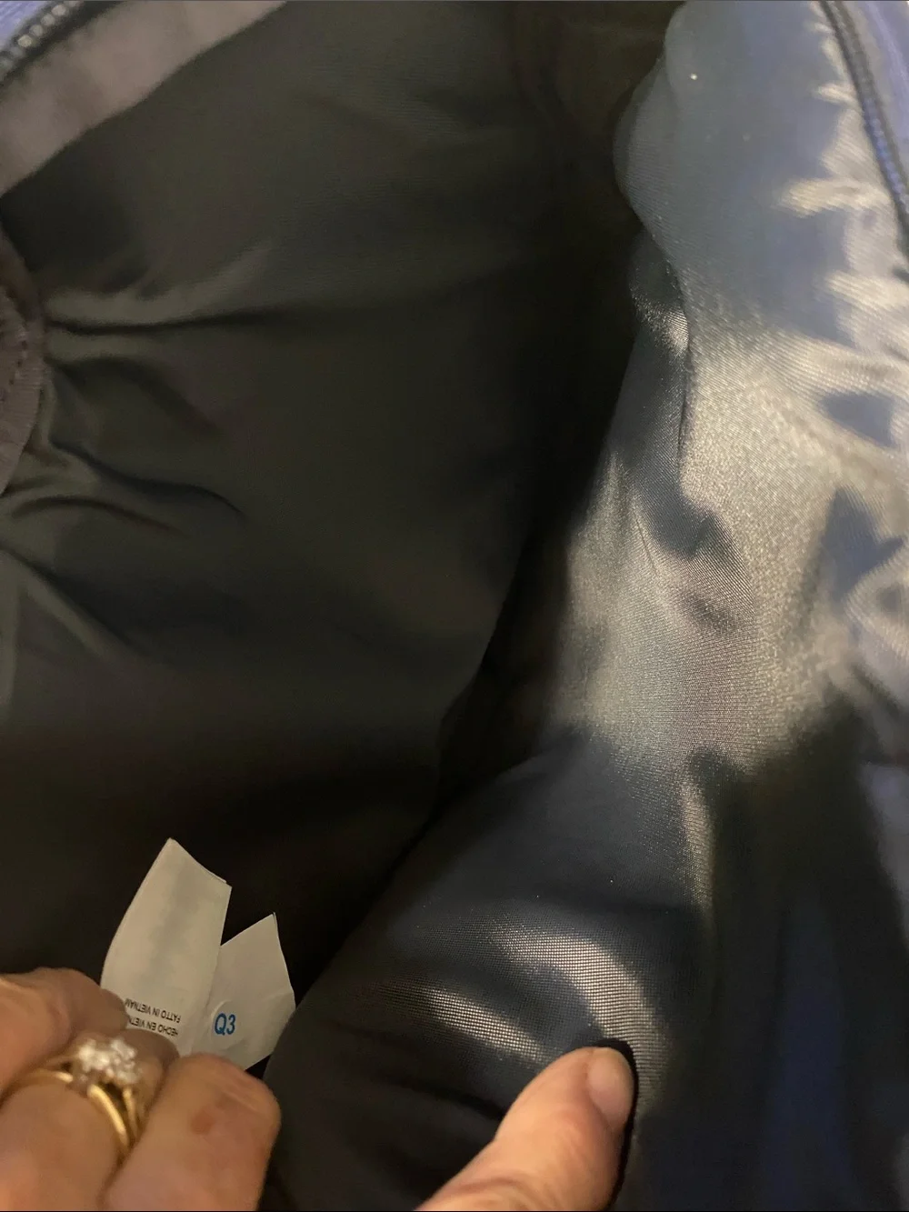 Patagonia Deep Blue Bungee Front Daypack, looks new inside,  see pictures